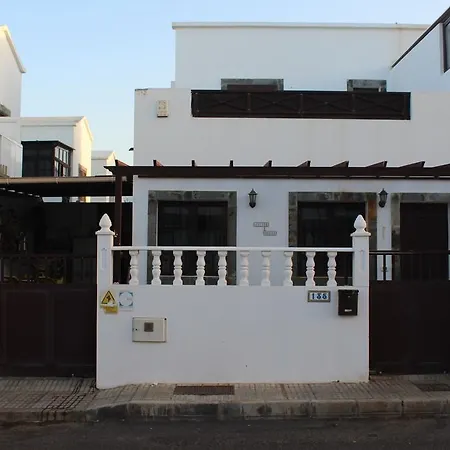 Javier And Sonia's * Playa Honda (Lanzarote)